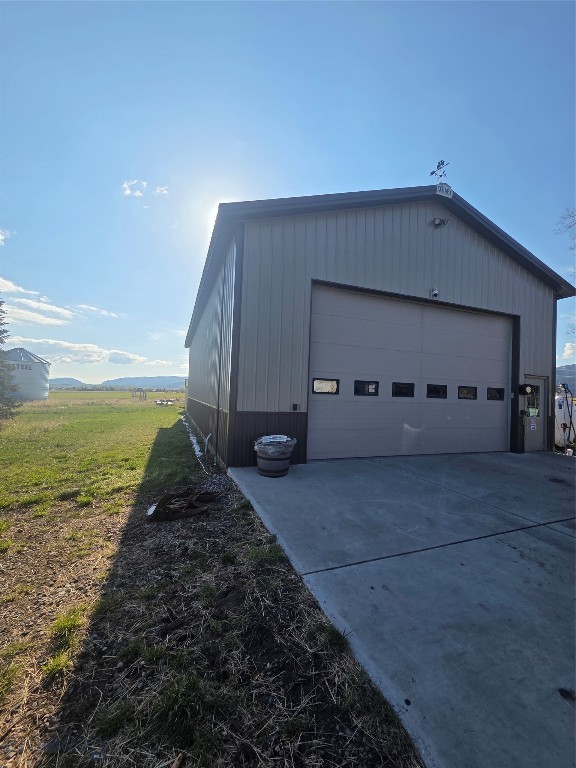 7340 Fowler Lane