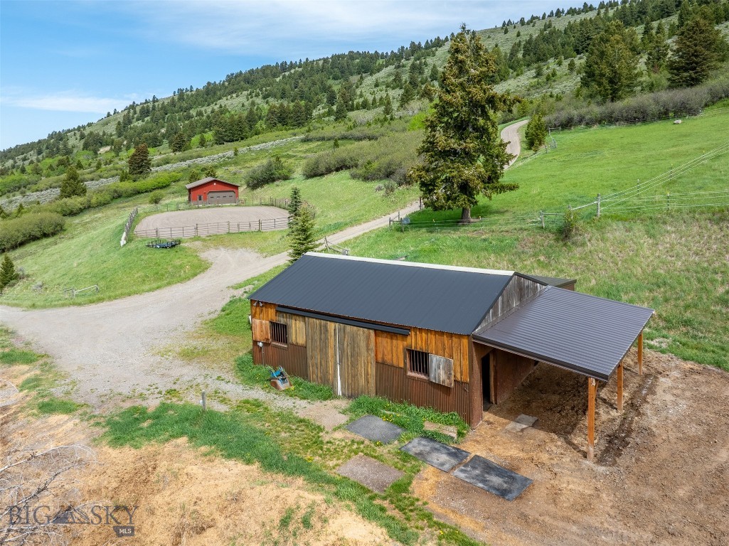 3005 Woodchuck Road
