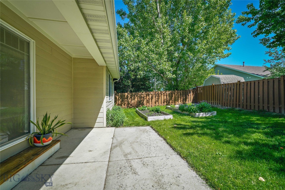 2720 Daisy Drive