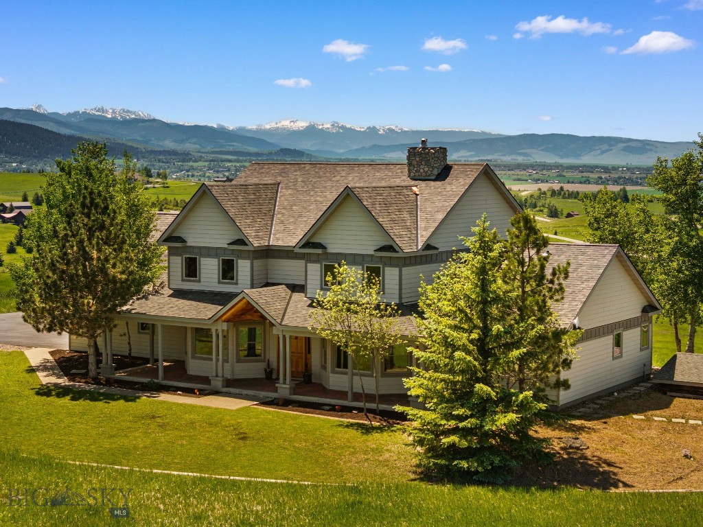 155 Hawthorn Lane