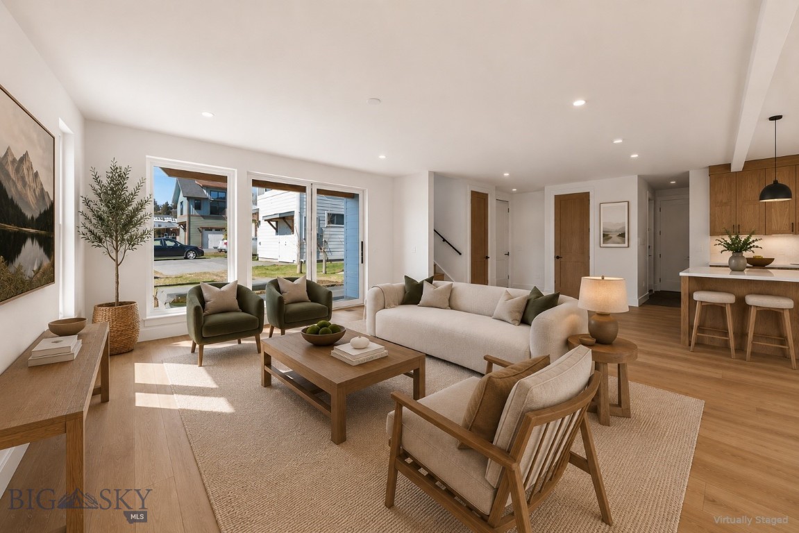 525 Spruce Cone A