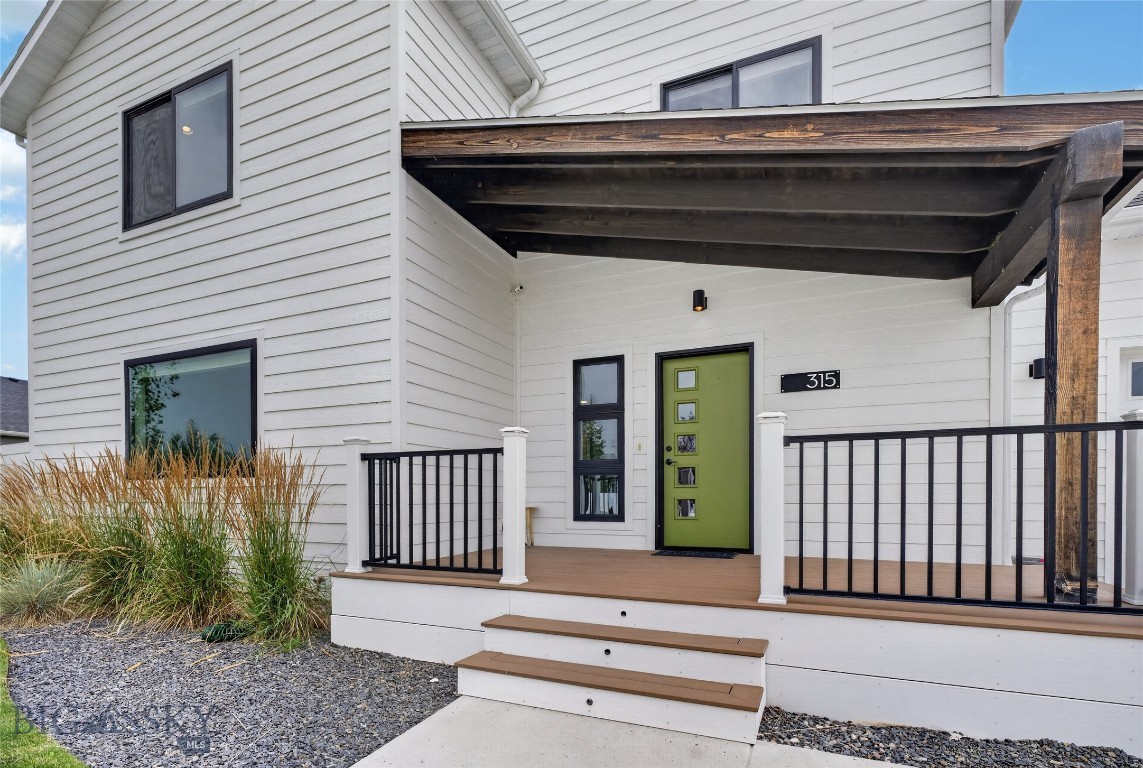 315 Caitlin Road