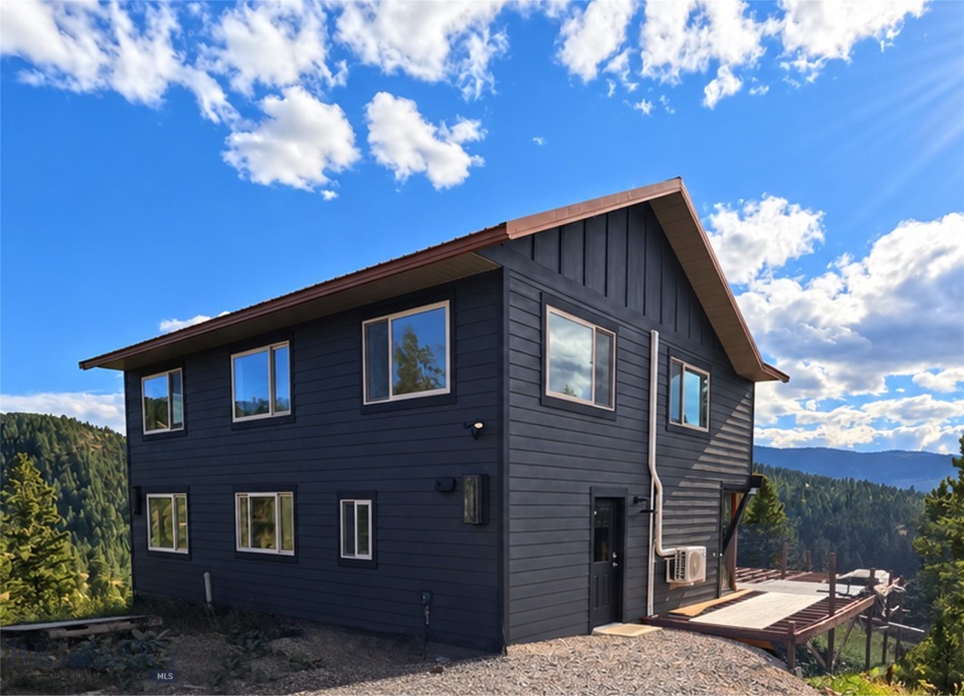 739&760 Woodchuck Road